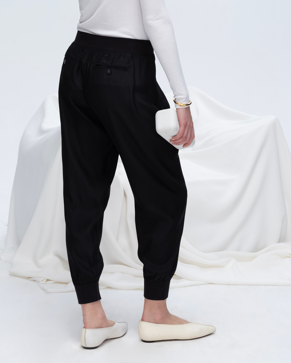 Silk Joggers - Black