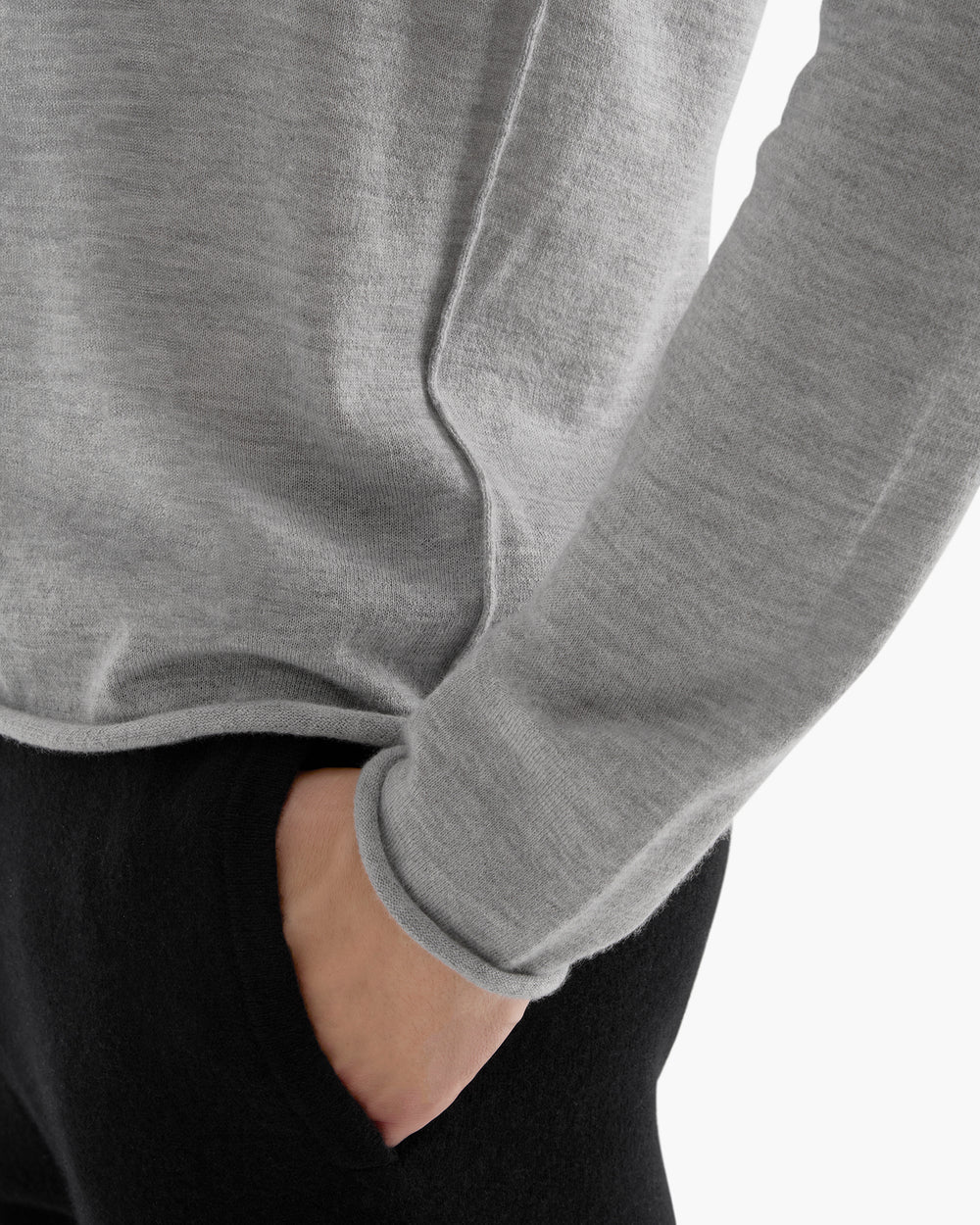 Lightweight Cashmere V-Neck - Heathered Grey