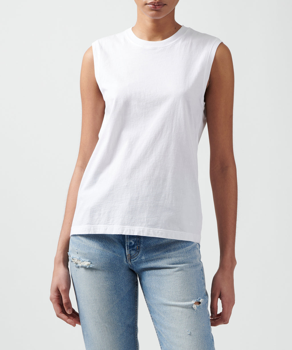 http://atmcollection.com/cdn/shop/products/white-classic-jersey-sleeveless-boy-tee-front-view_41617ae0-fdfe-4735-b1da-734c7120d958.jpg?v=1645628780&width=1024