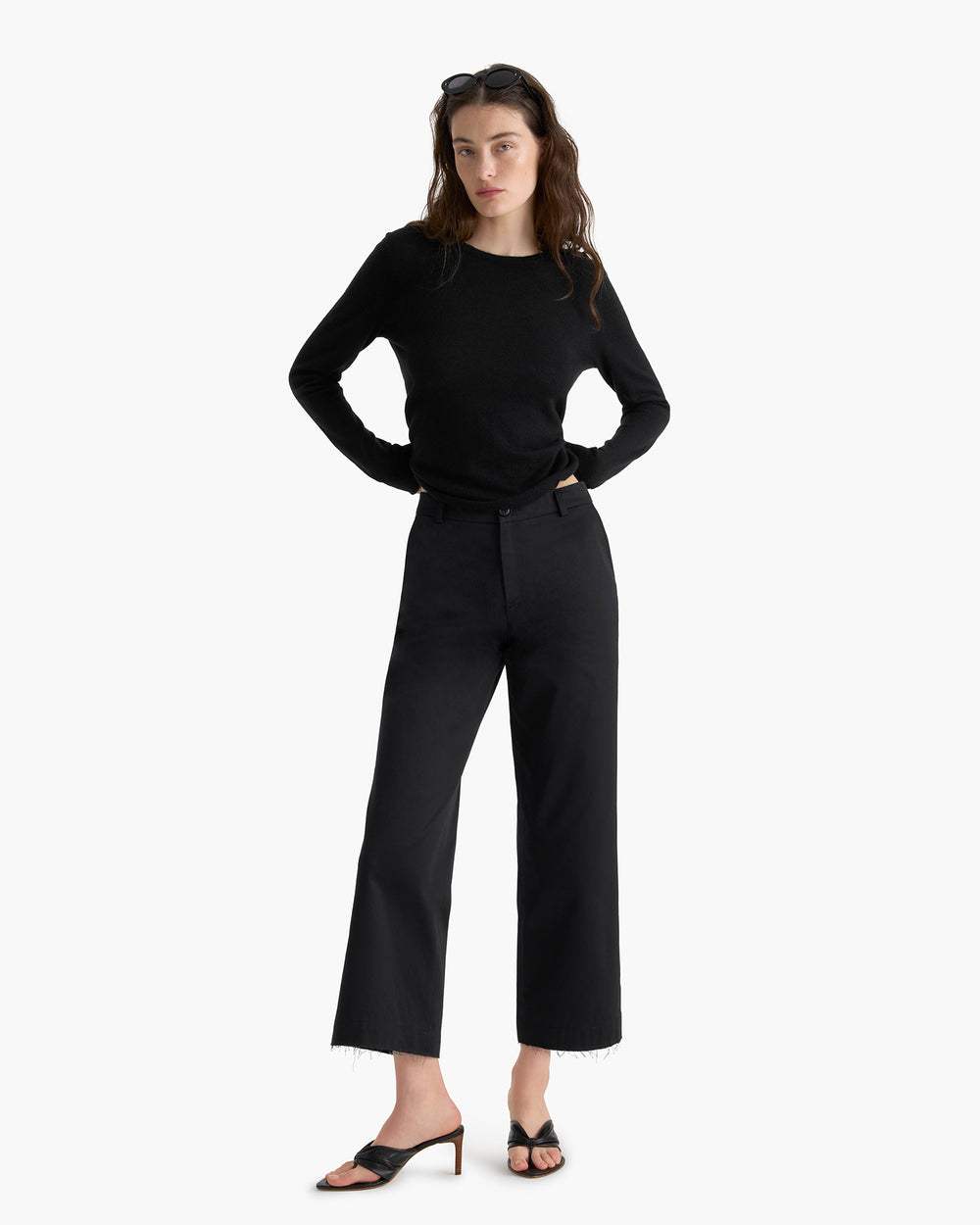 Lightweight Cashmere Crew Neck - Black