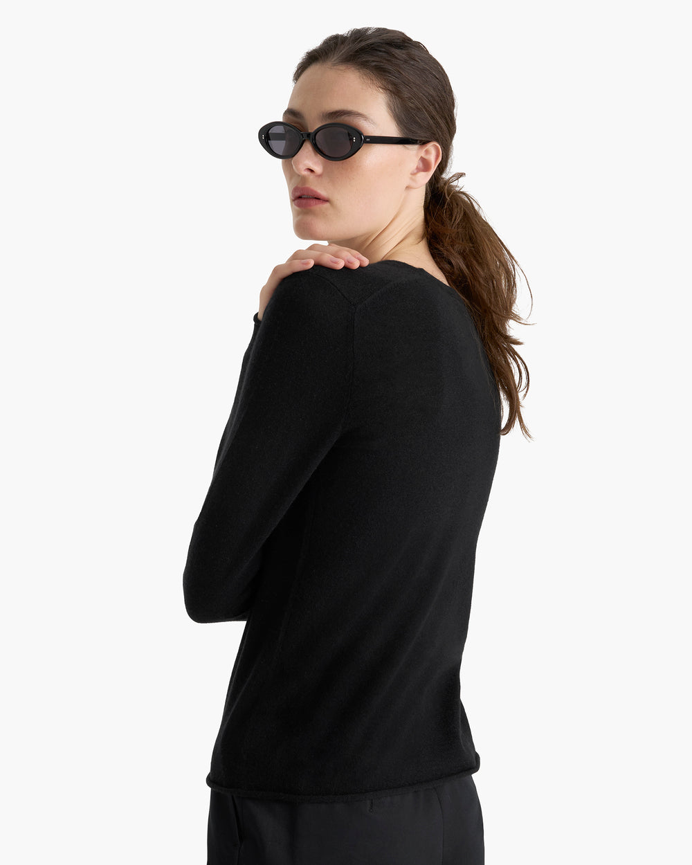 Lightweight Cashmere Crew Neck - Black