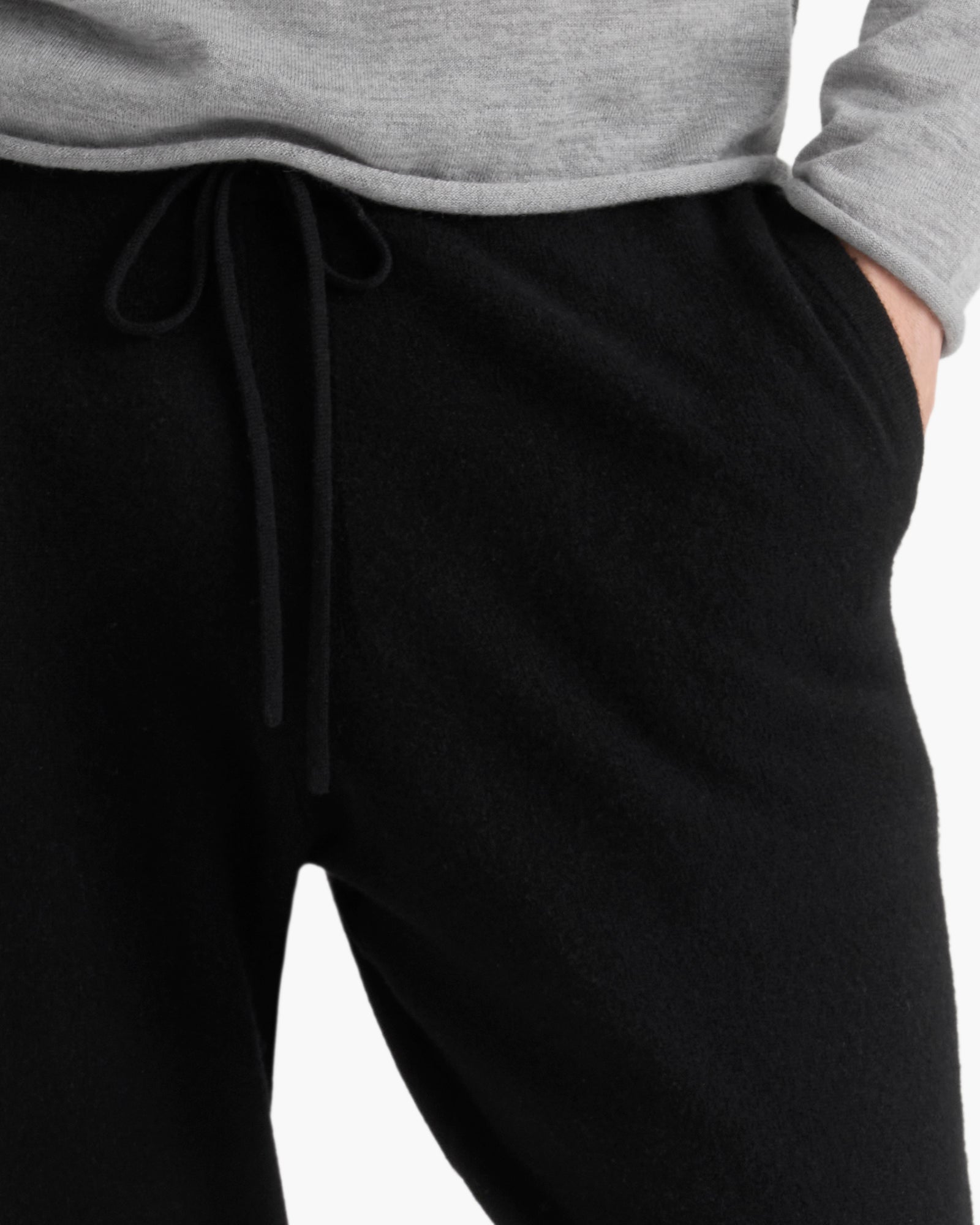 Cashmere Pull On Jogger - Black