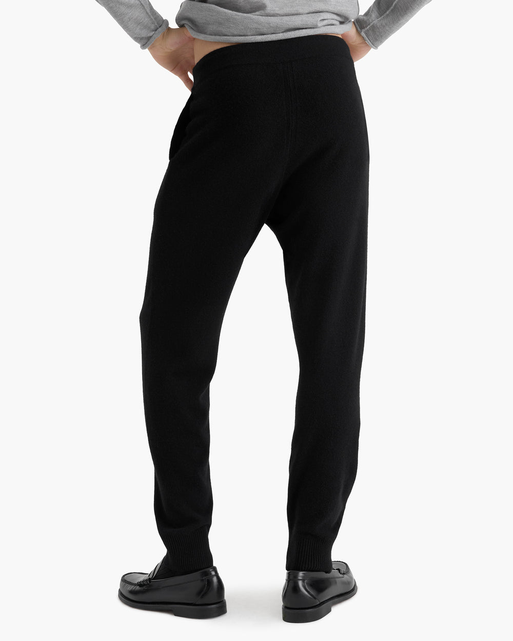 Cashmere Pull On Jogger - Black