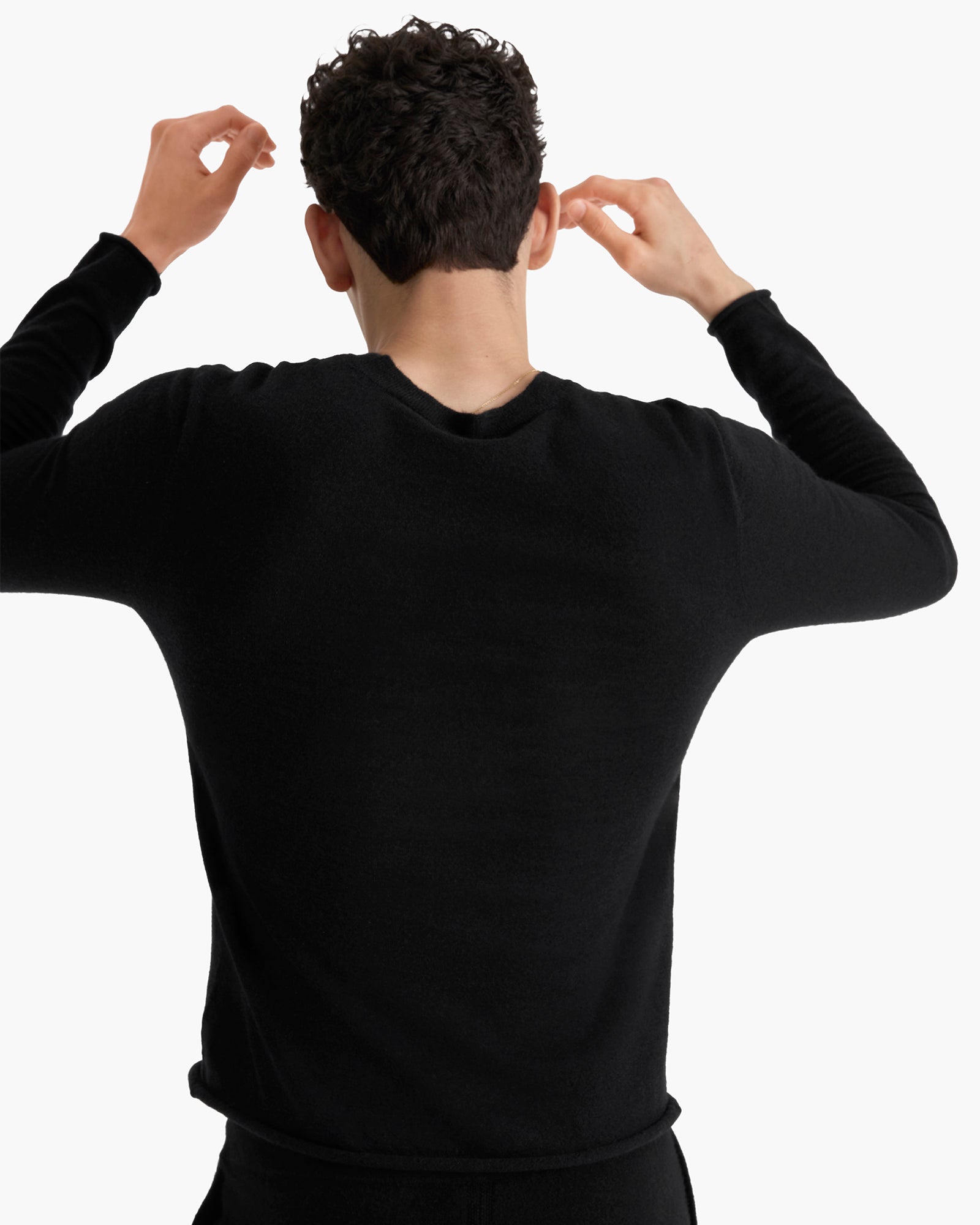 Lightweight Cashmere Crew Neck - Black