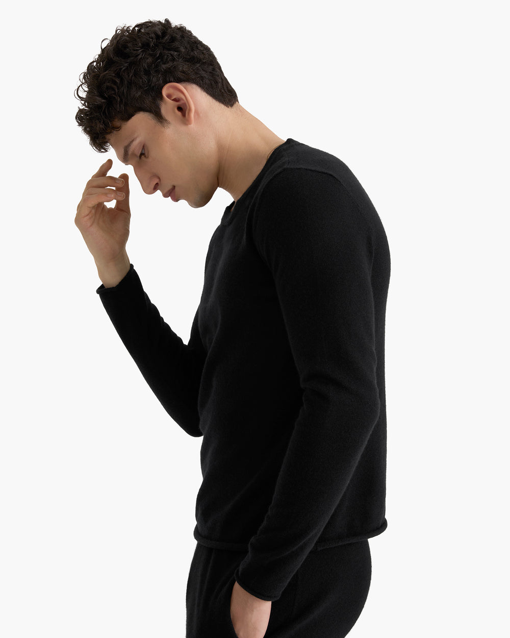 Lightweight Cashmere Crew Neck - Black