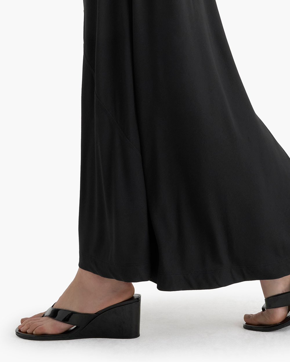 Viscose Blend Jersey Seamed Maxi Skirt - Black