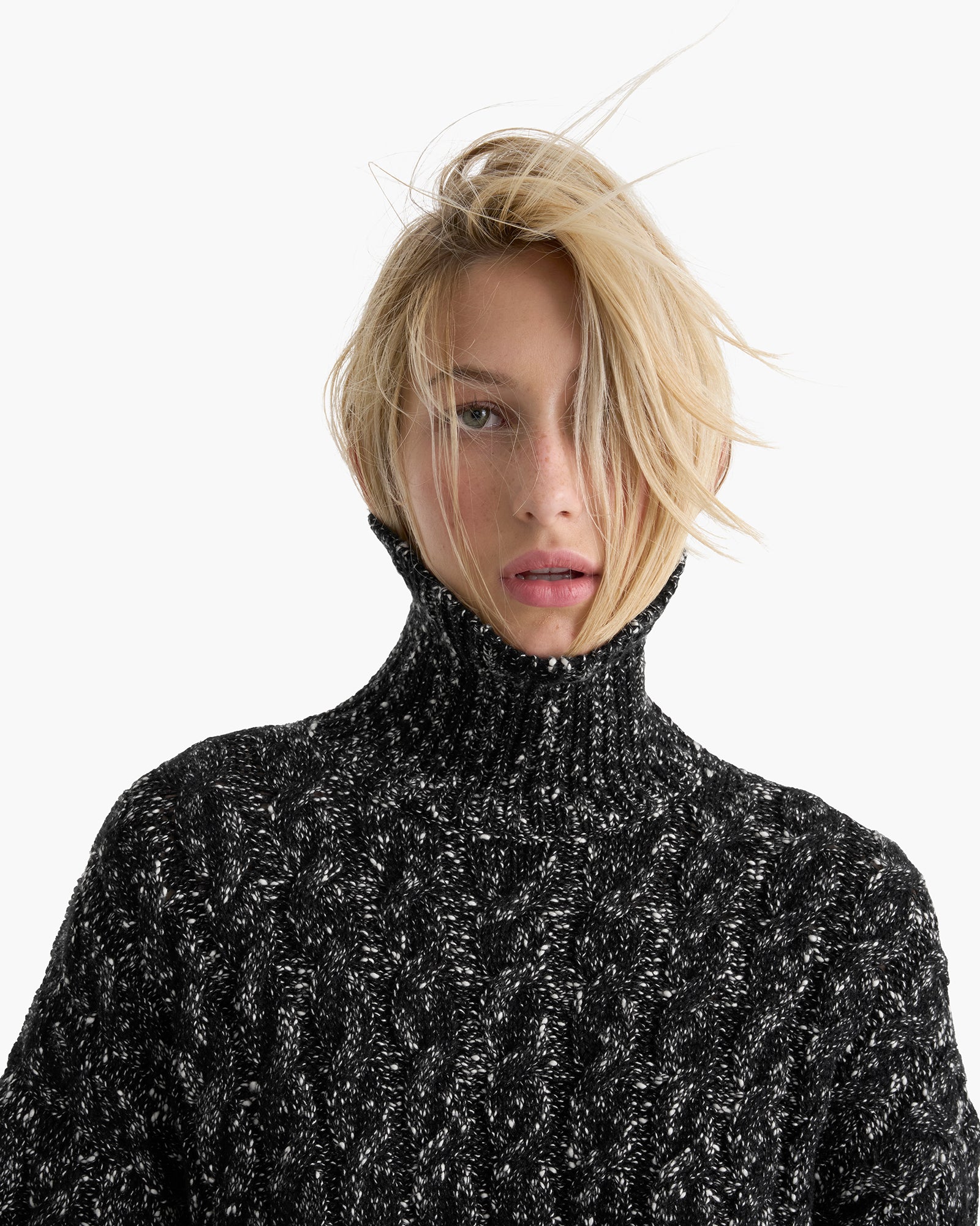 Marled Cotton Wool Blend Turtle Neck - Black Marl
