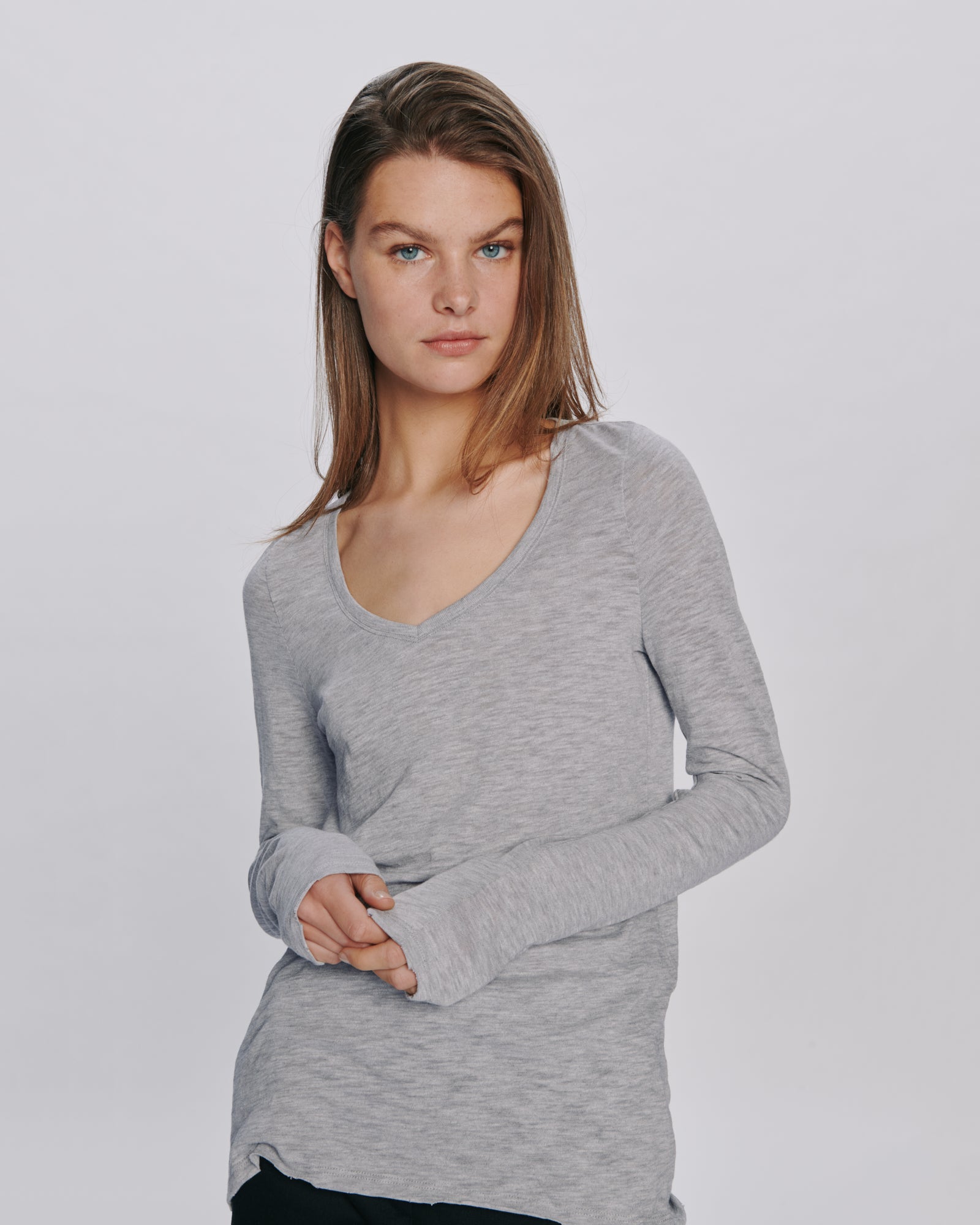 Slub Jersey Long Sleeve V-Neck Tee - Heather Grey