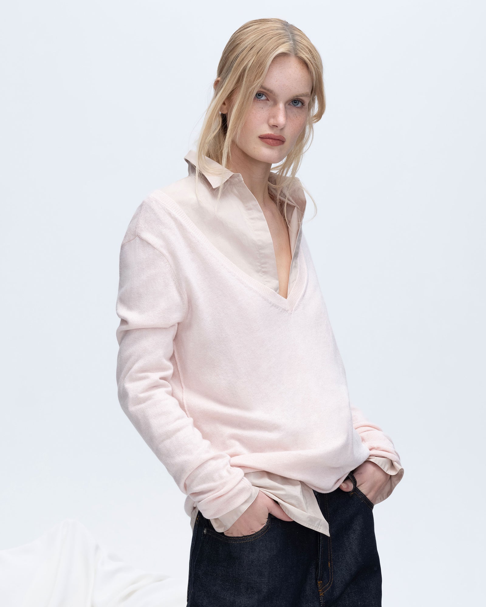 Cotton Cashmere V-Neck Sweater - Pink Camelia
