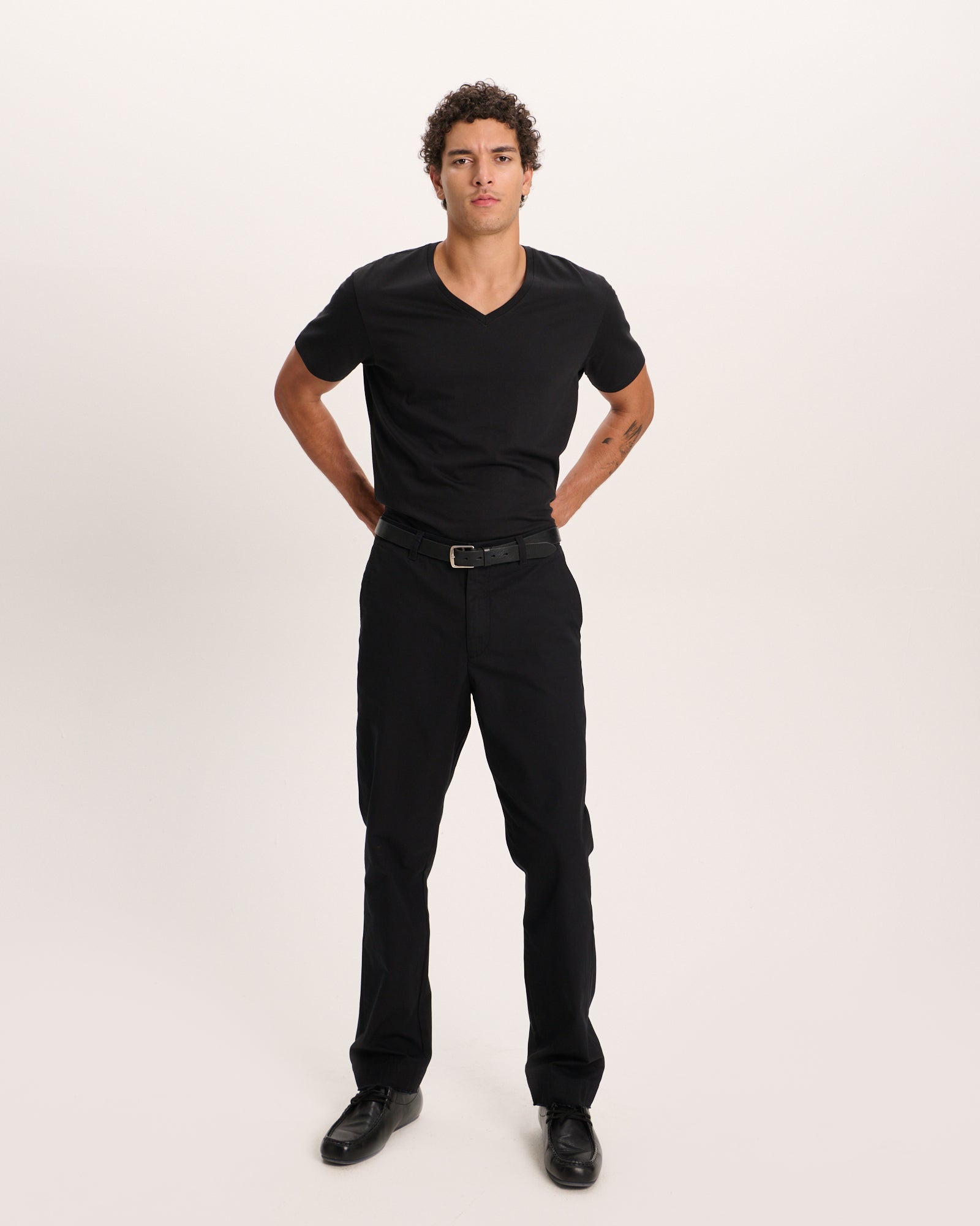 Classic Jersey V-Neck Tee - Black