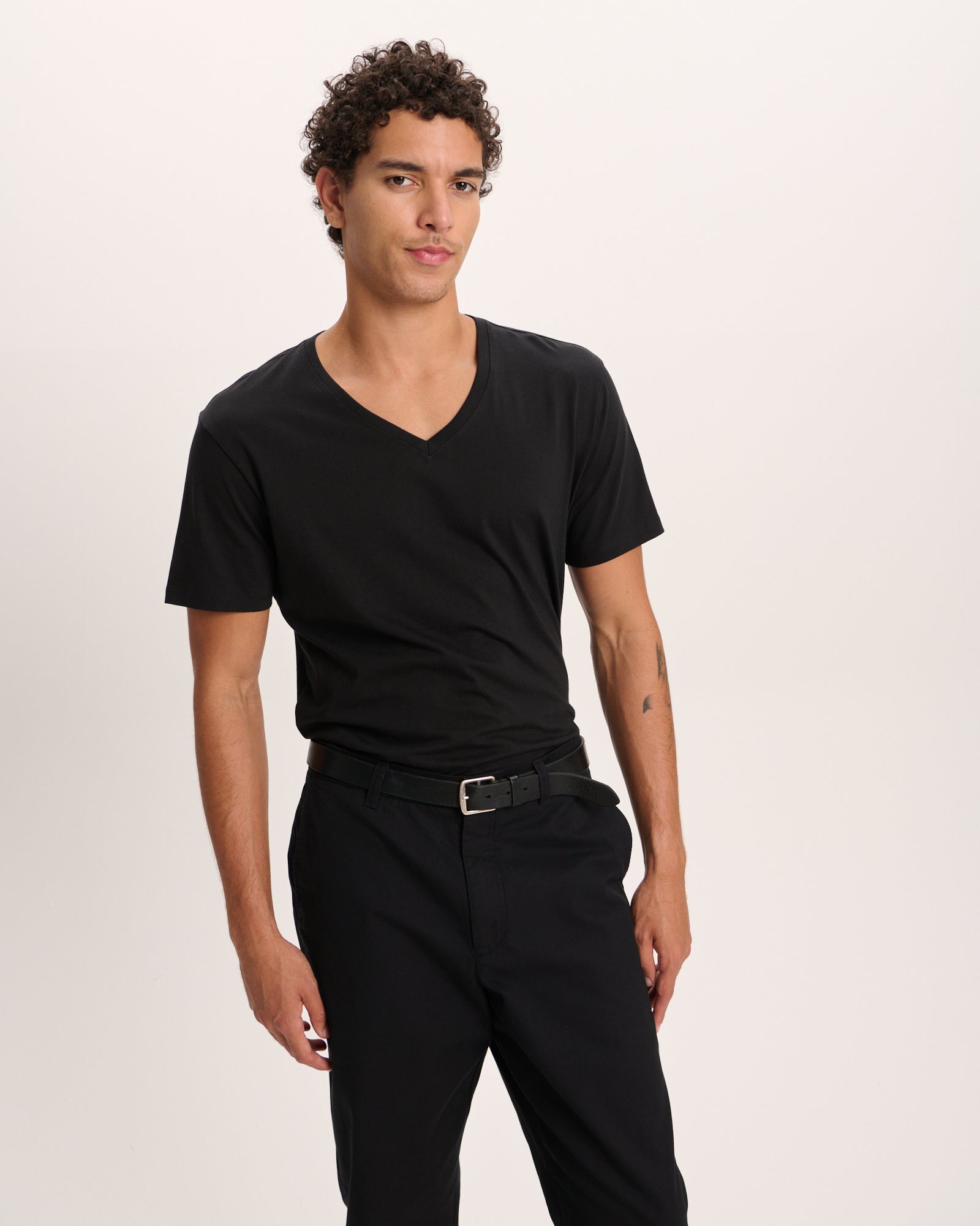 Classic Jersey V-Neck Tee - Black