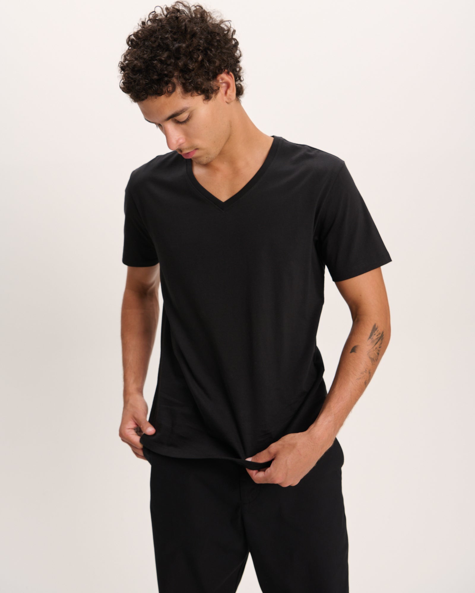 Classic Jersey V-Neck Tee - Black