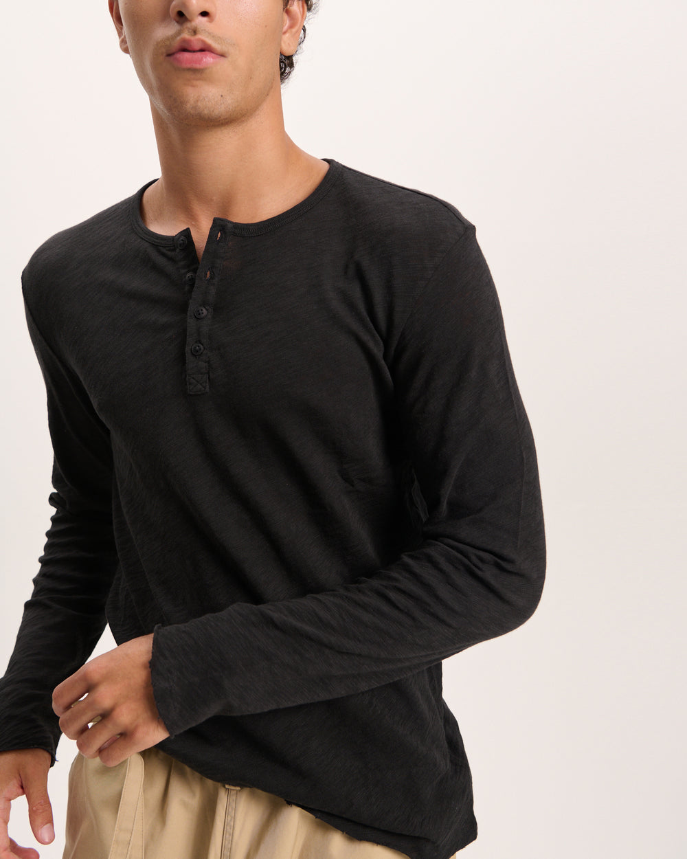 Slub Jersey Destroyed Wash Henley - Black