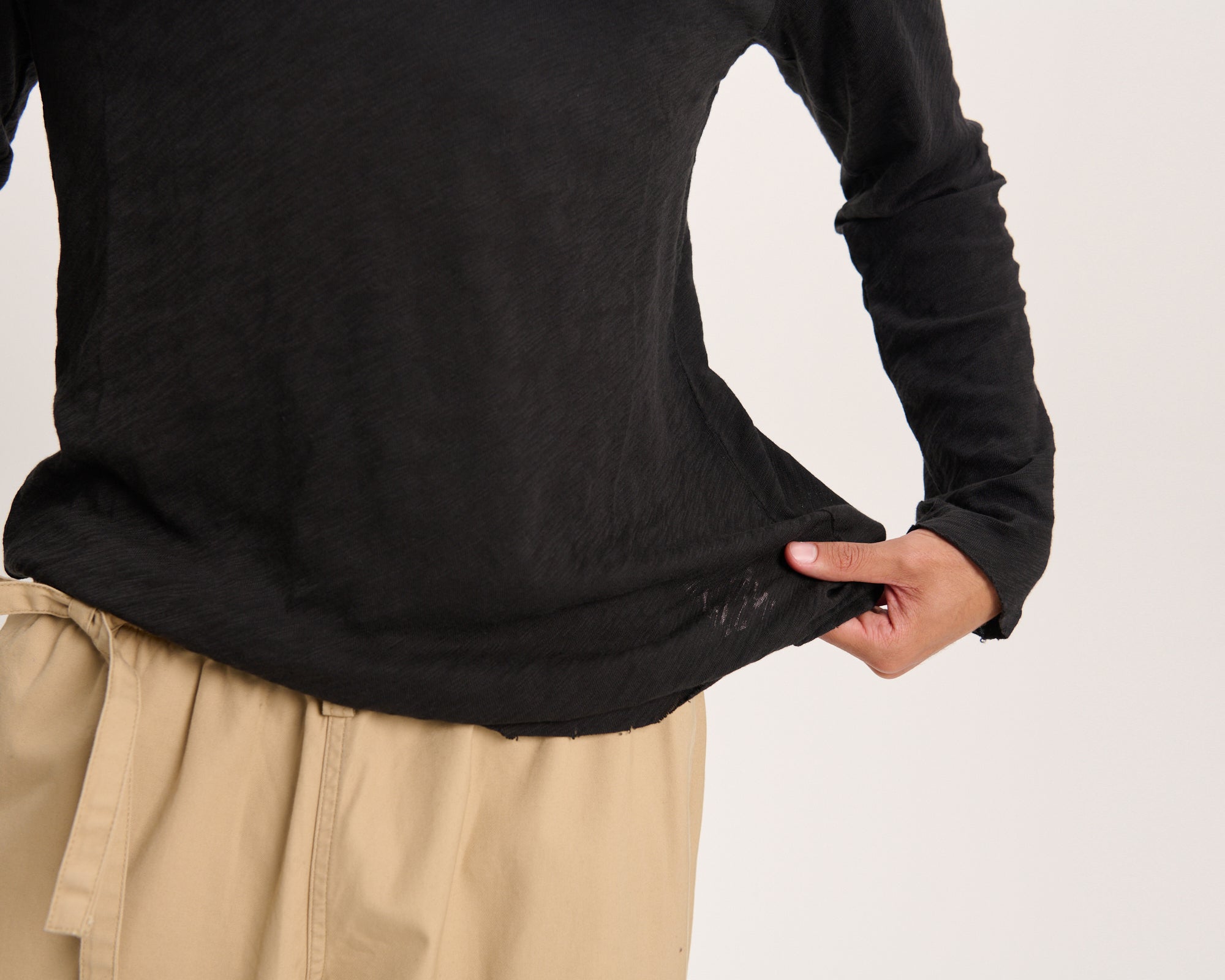 Slub Jersey Destroyed Wash Henley - Black