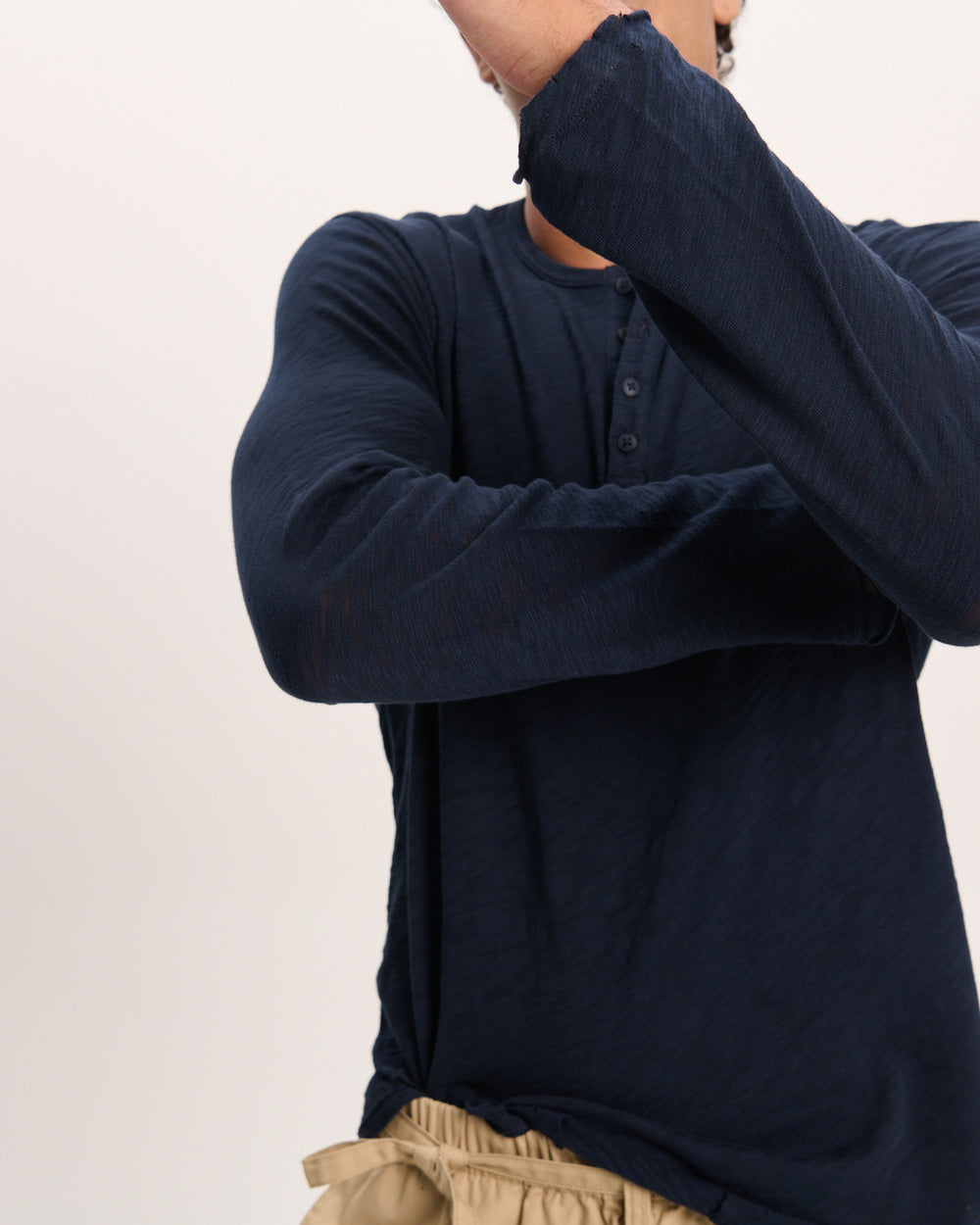 Slub Jersey Destroyed Wash Henley - Midnight