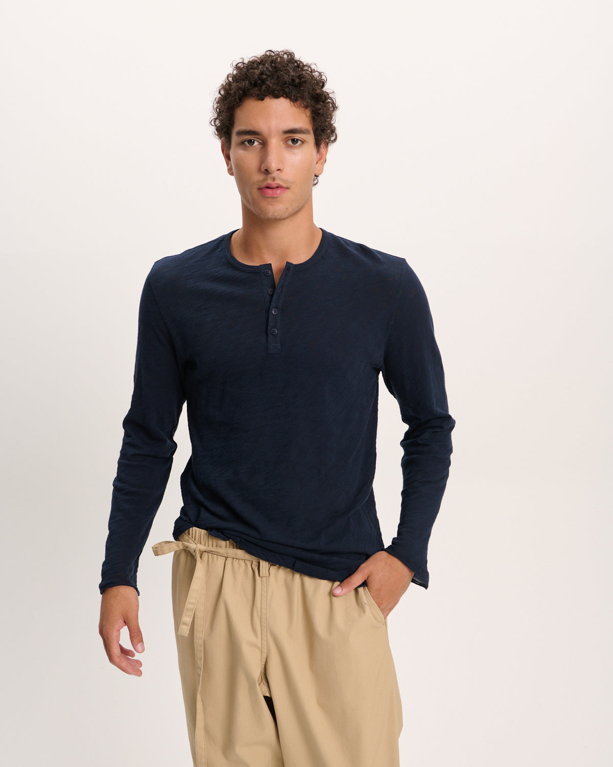 Slub Jersey Destroyed Wash Henley - Midnight
