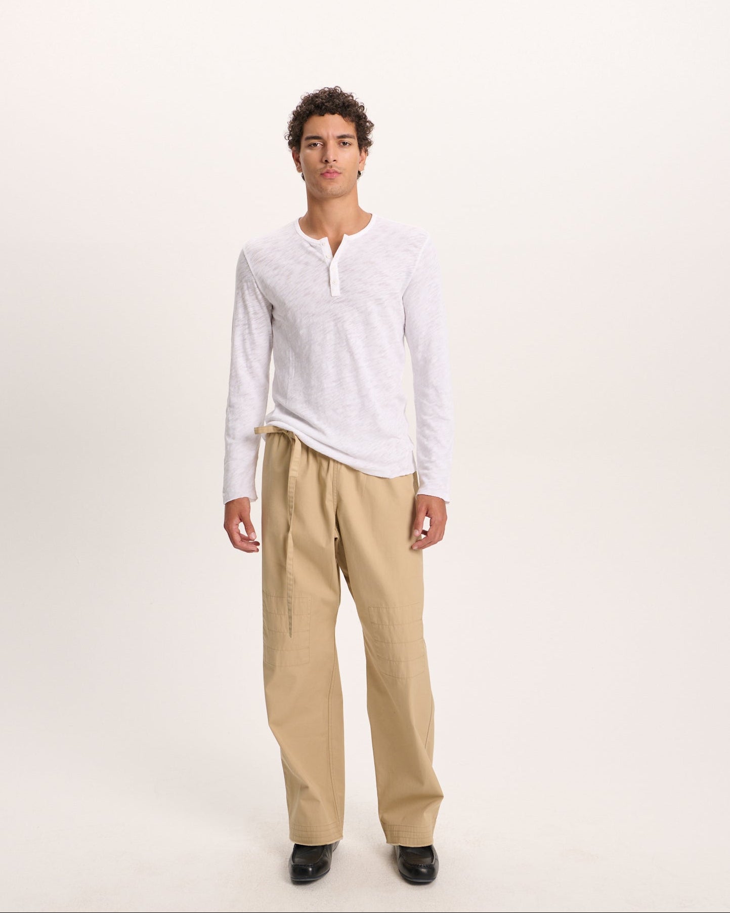 Slub Jersey Destroyed Wash Henley - White