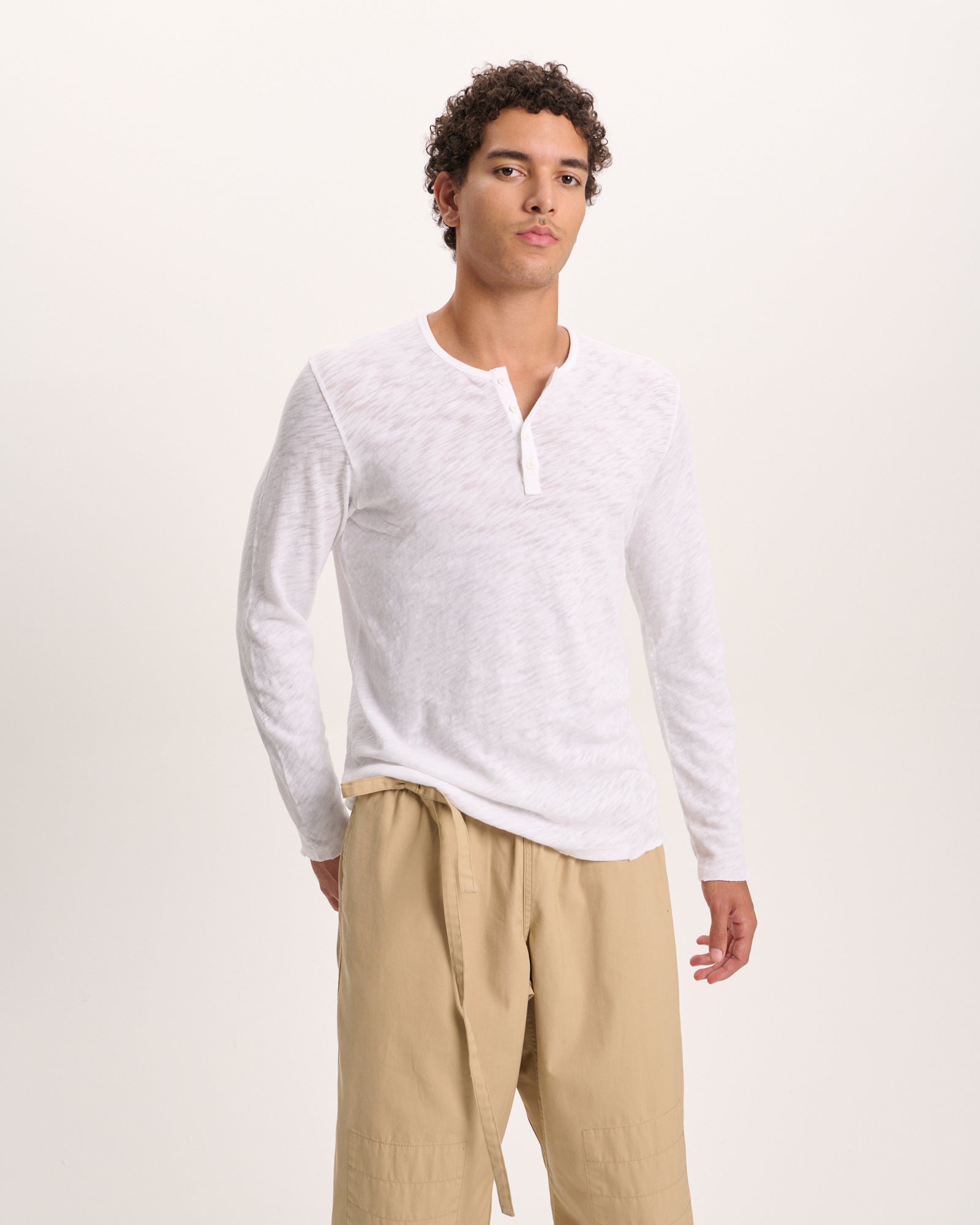Slub Jersey Destroyed Wash Henley - White