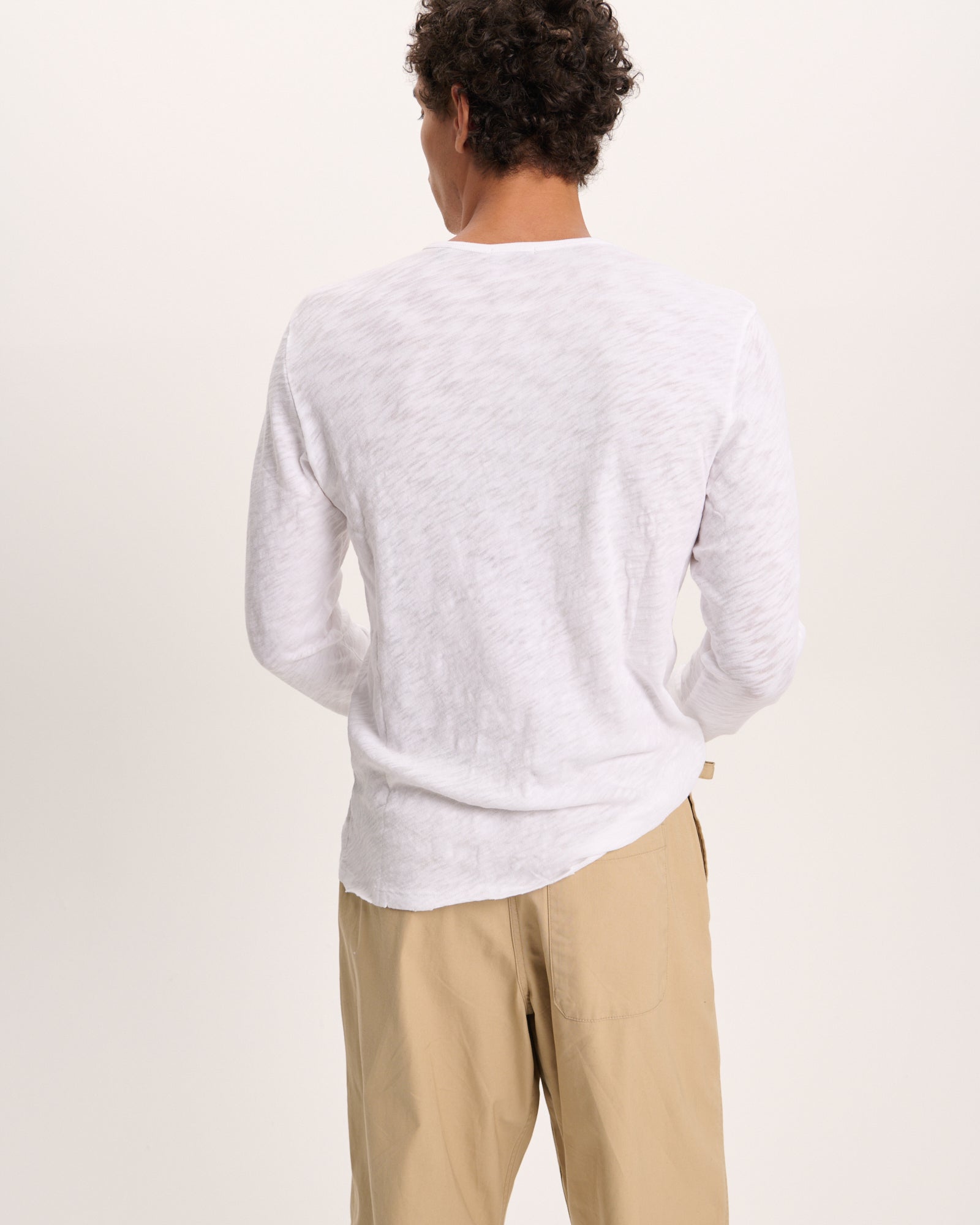 Slub Jersey Destroyed Wash Henley - White