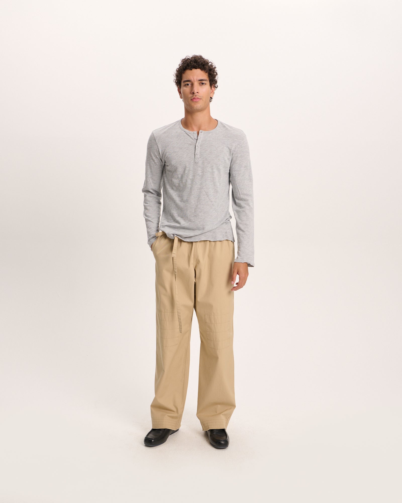 Slub Jersey Destroyed Wash Henley - Heather Grey
