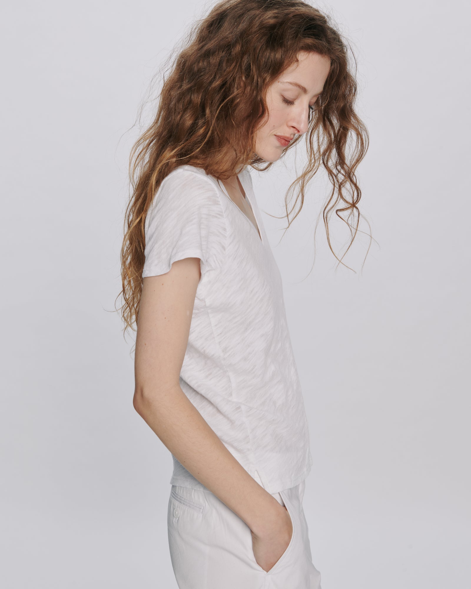 Slub Jersey Schoolboy V-Neck Tee - White