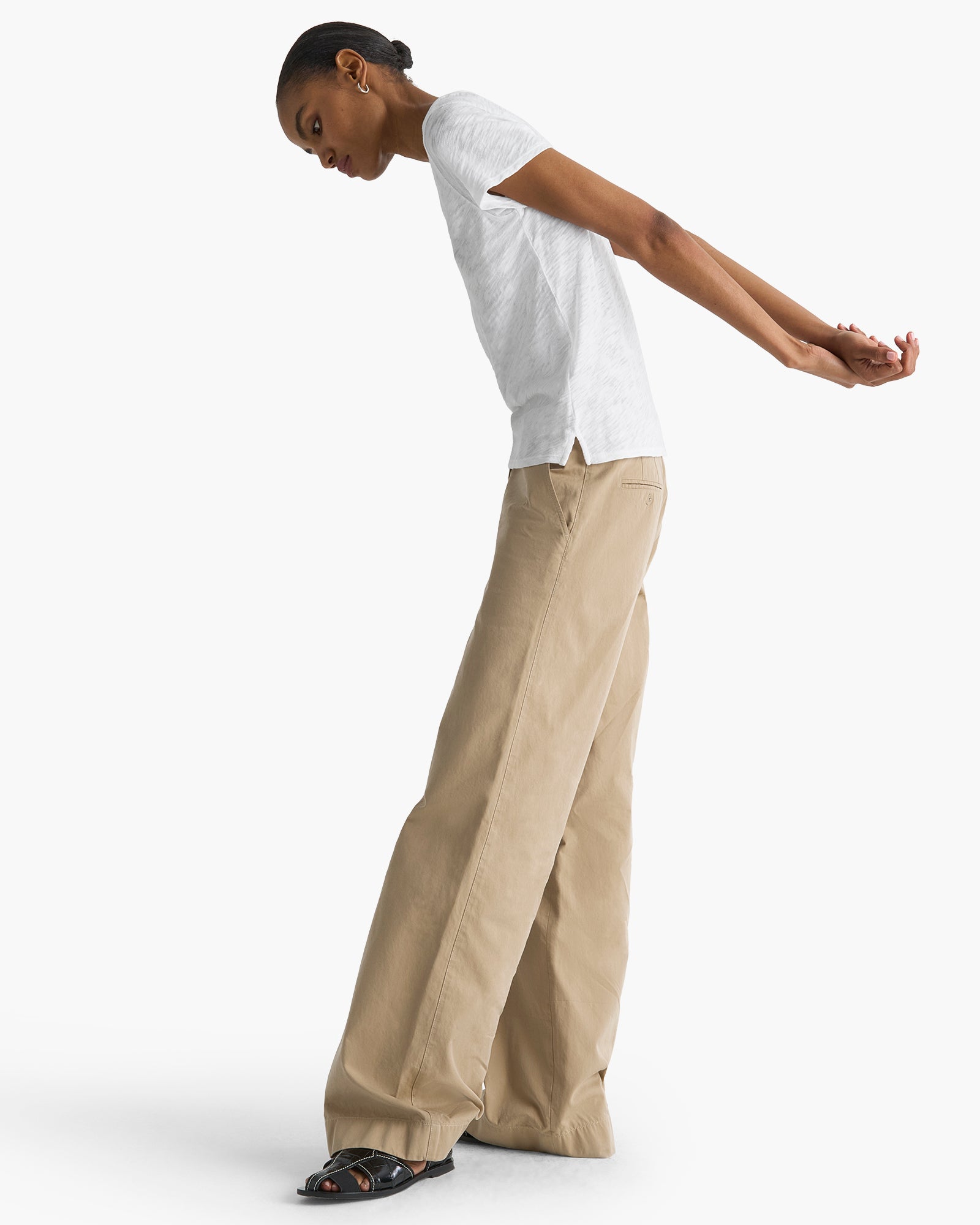 Slub Jersey Schoolboy V-Neck Tee - White