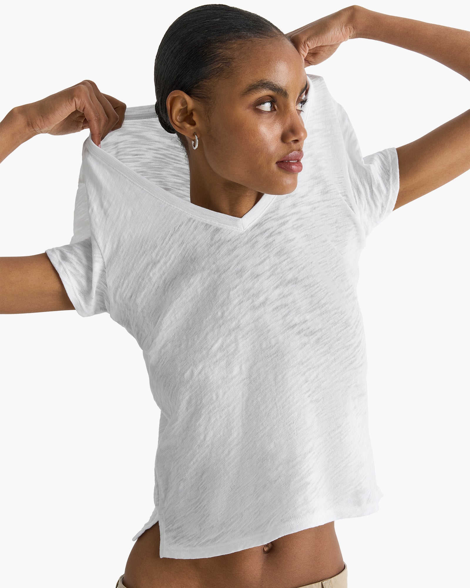 Slub Jersey Schoolboy V-Neck Tee - White