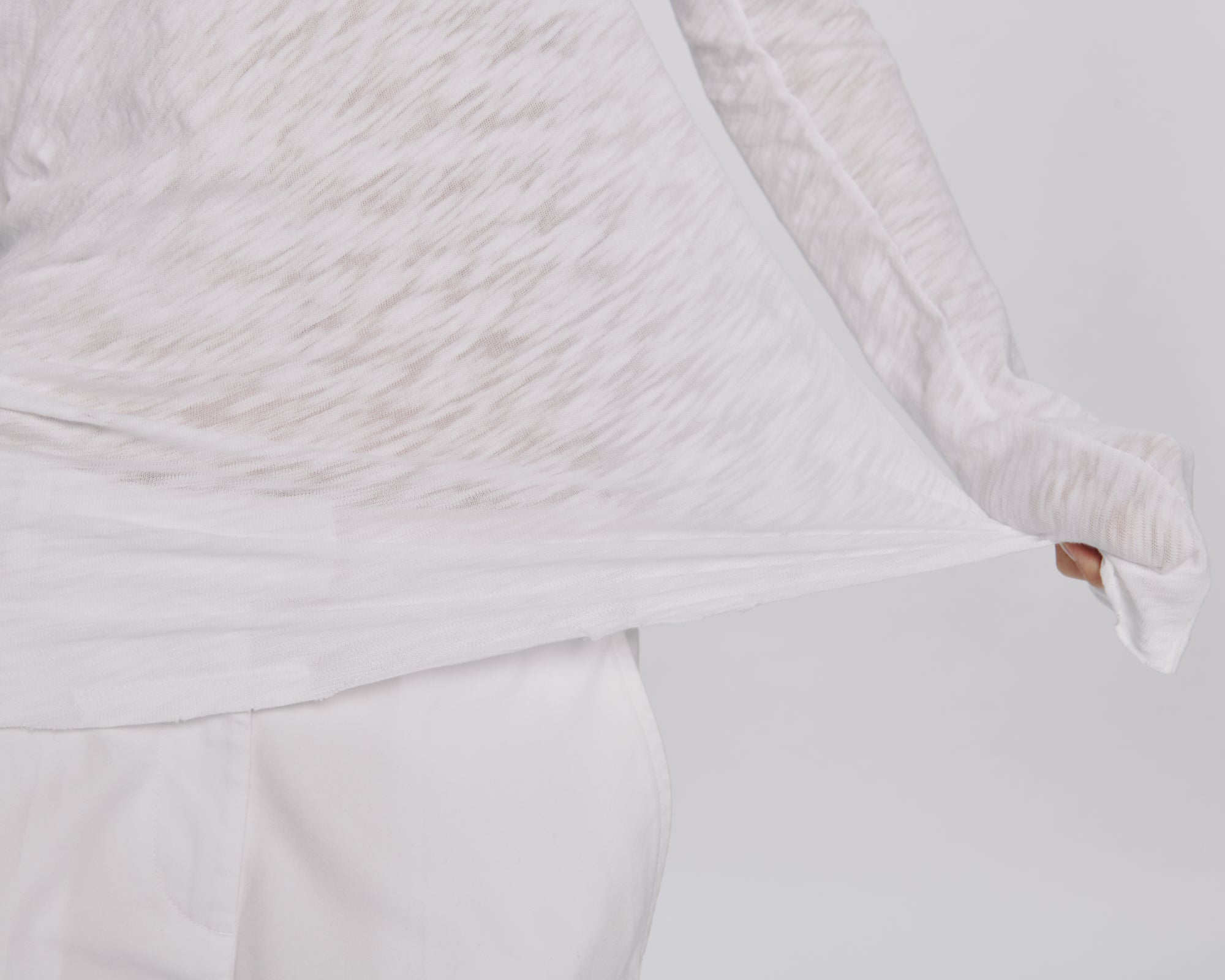 Slub Jersey Long Sleeve V-Neck Tee - White