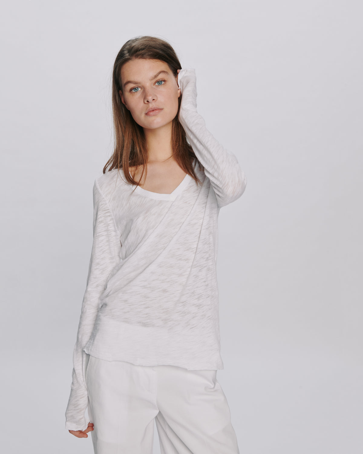 Slub Jersey Long Sleeve V-Neck Tee - White