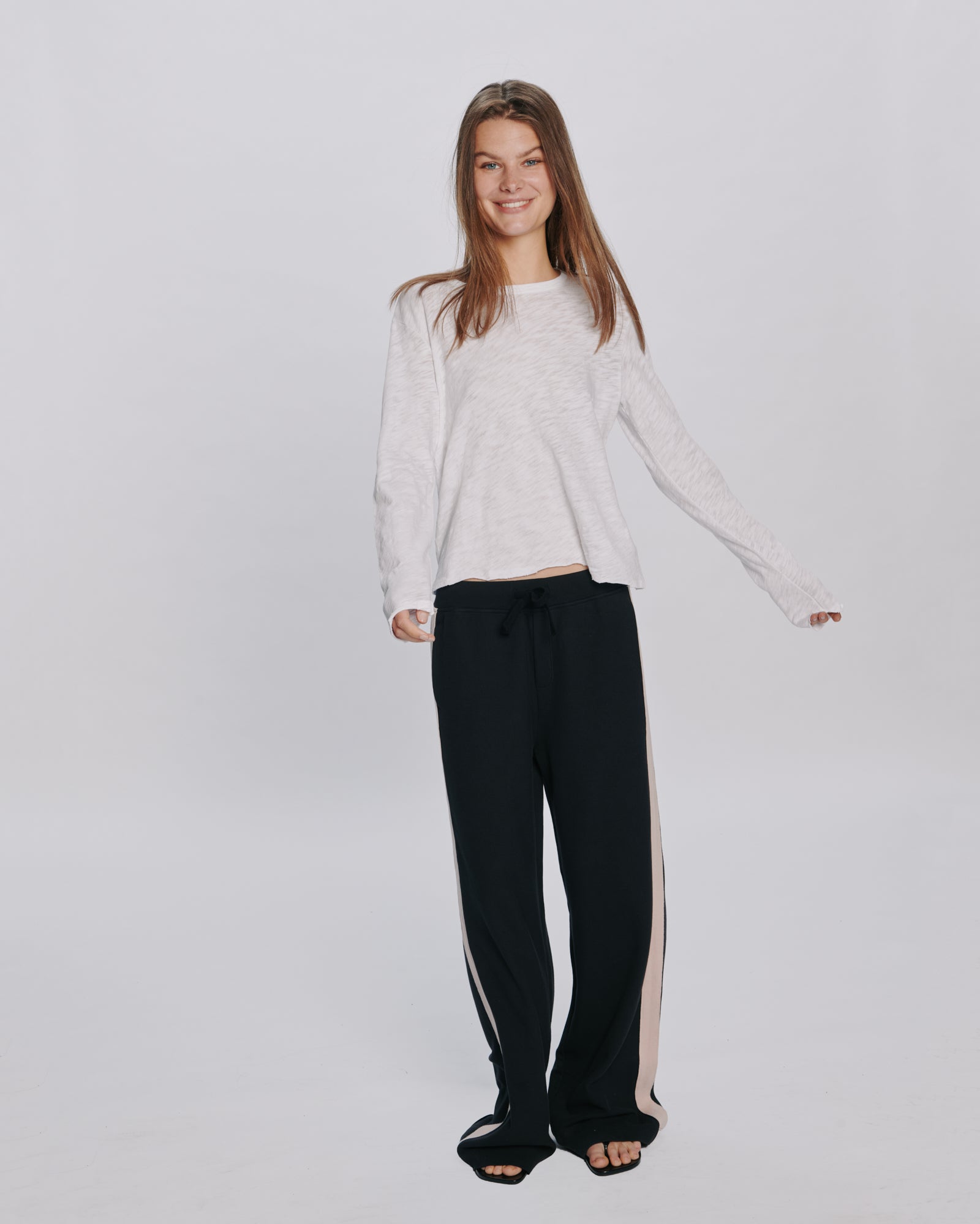 Slub Jersey Long Sleeve Destroyed Wash Crop Tee - White