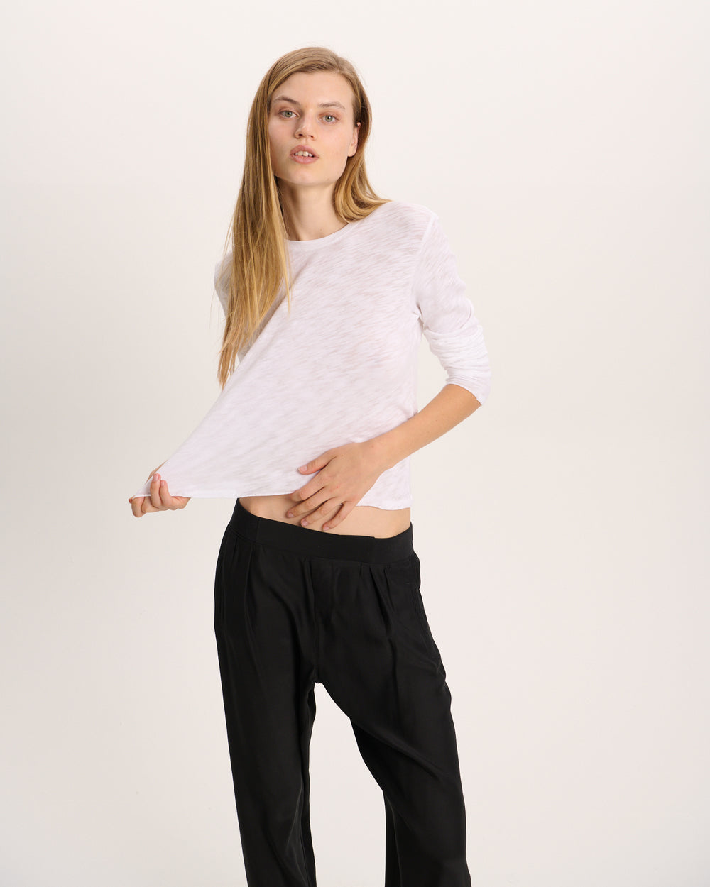 Slub Jersey Long Sleeve Destroyed Wash Crop Tee - White