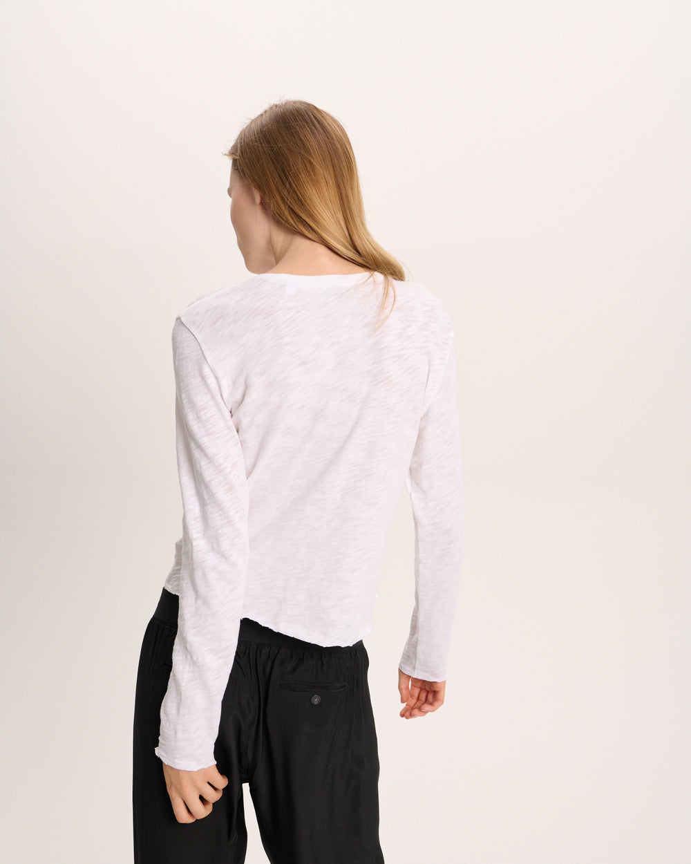 Slub Jersey Long Sleeve Destroyed Wash Crop Tee - White