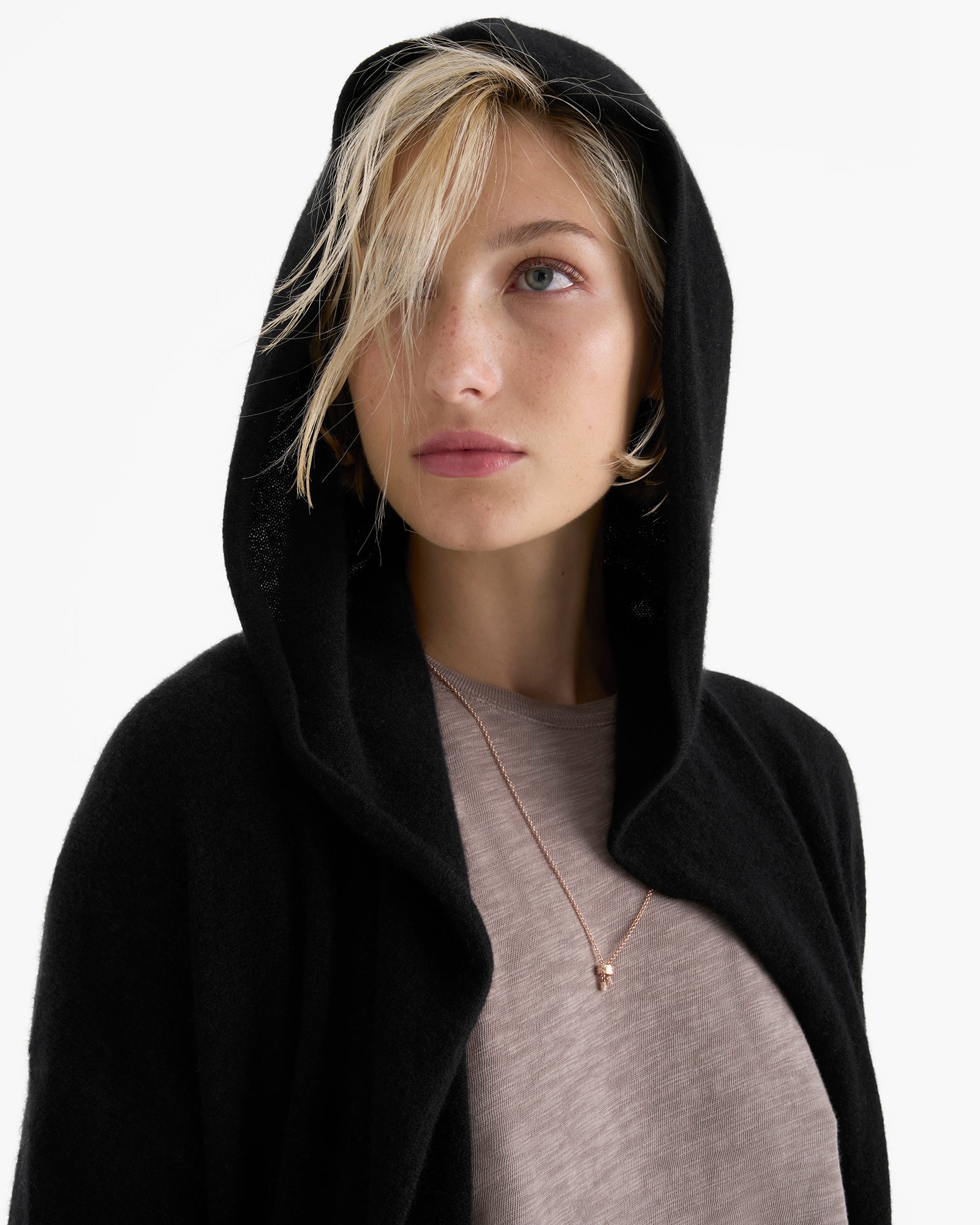 Cashmere Hooded Bathrobe - Black