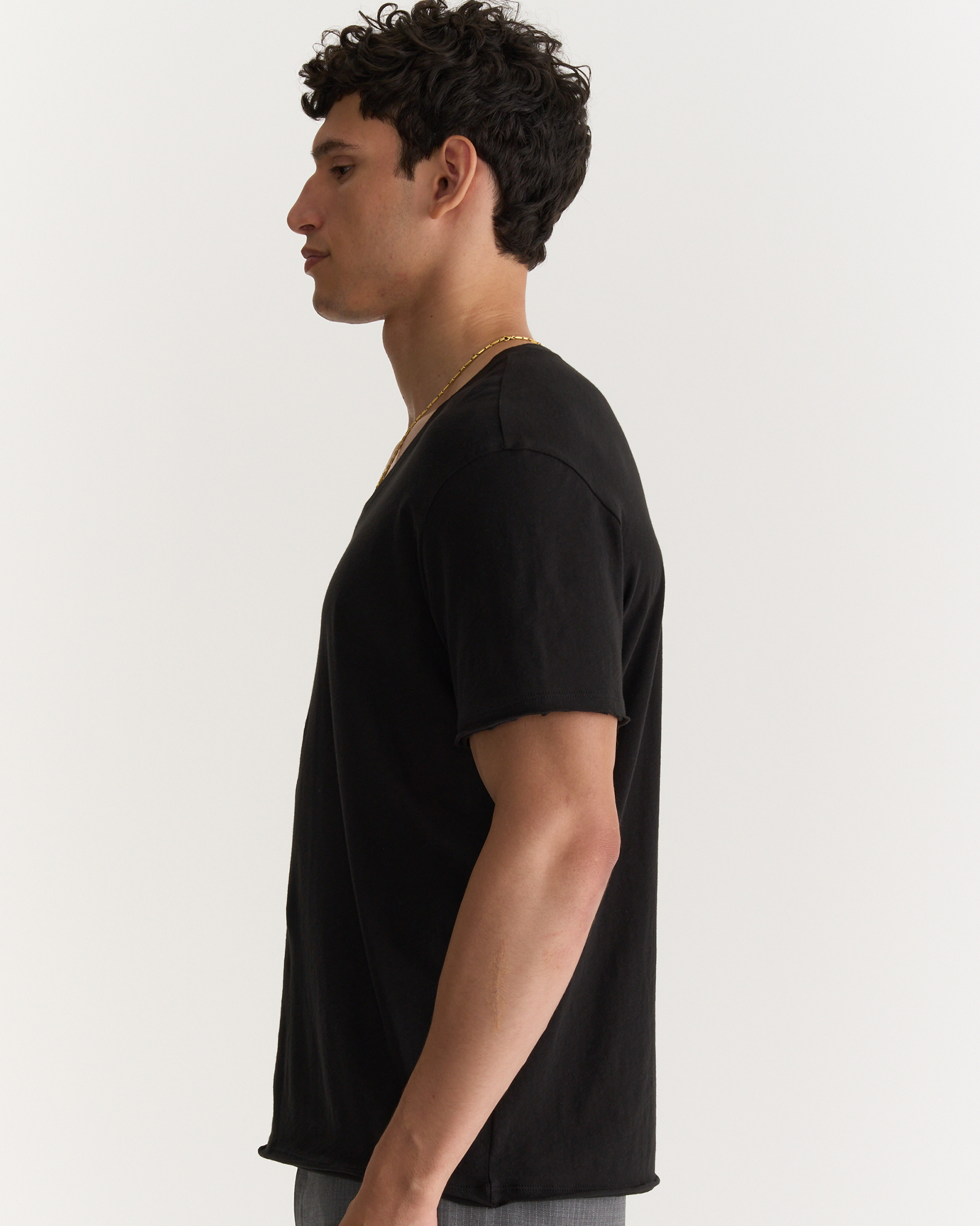 Vintage Jersey Cut Off V-Neck Tee - Black