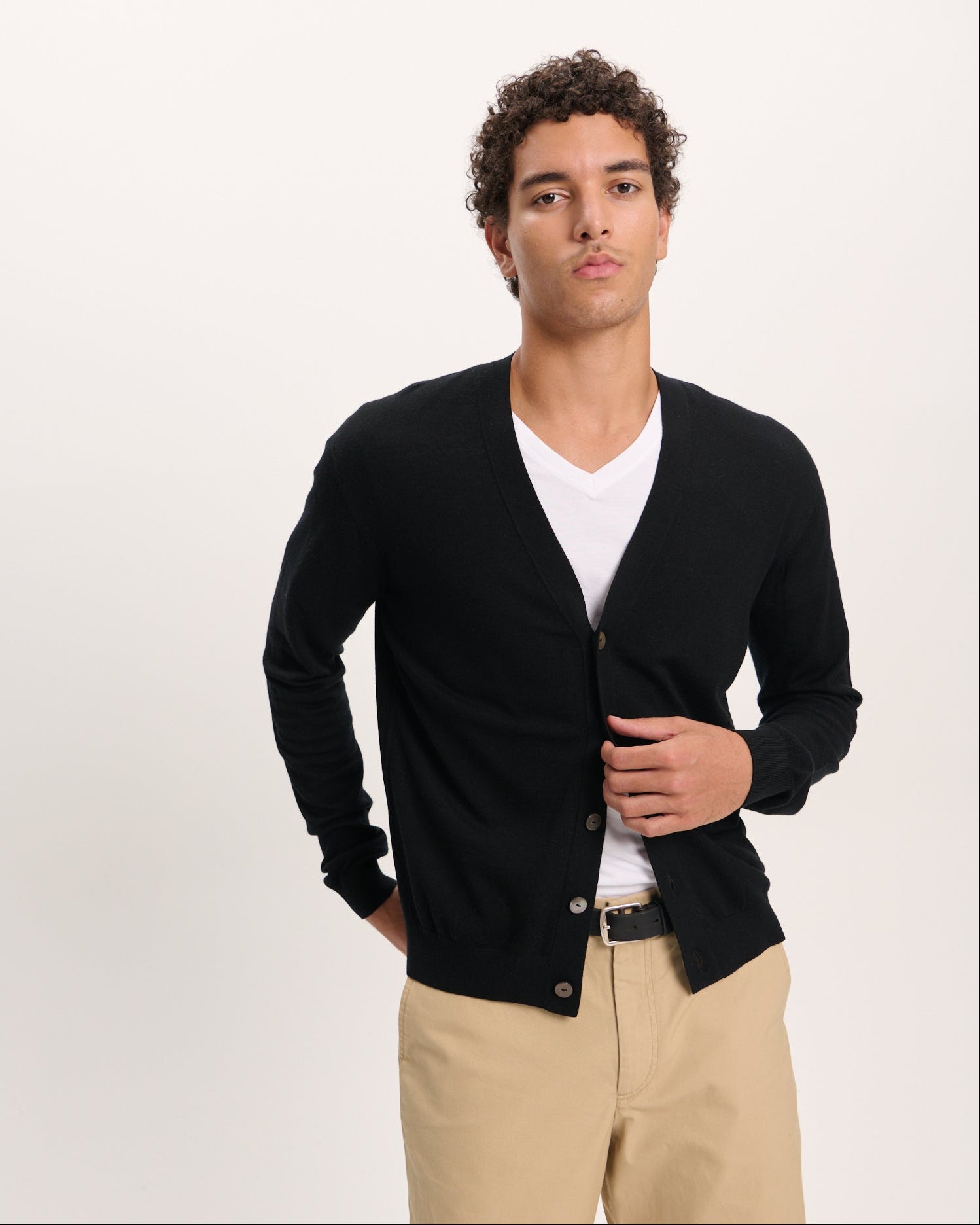 Extra Fine Merino Wool Cardigan - Black