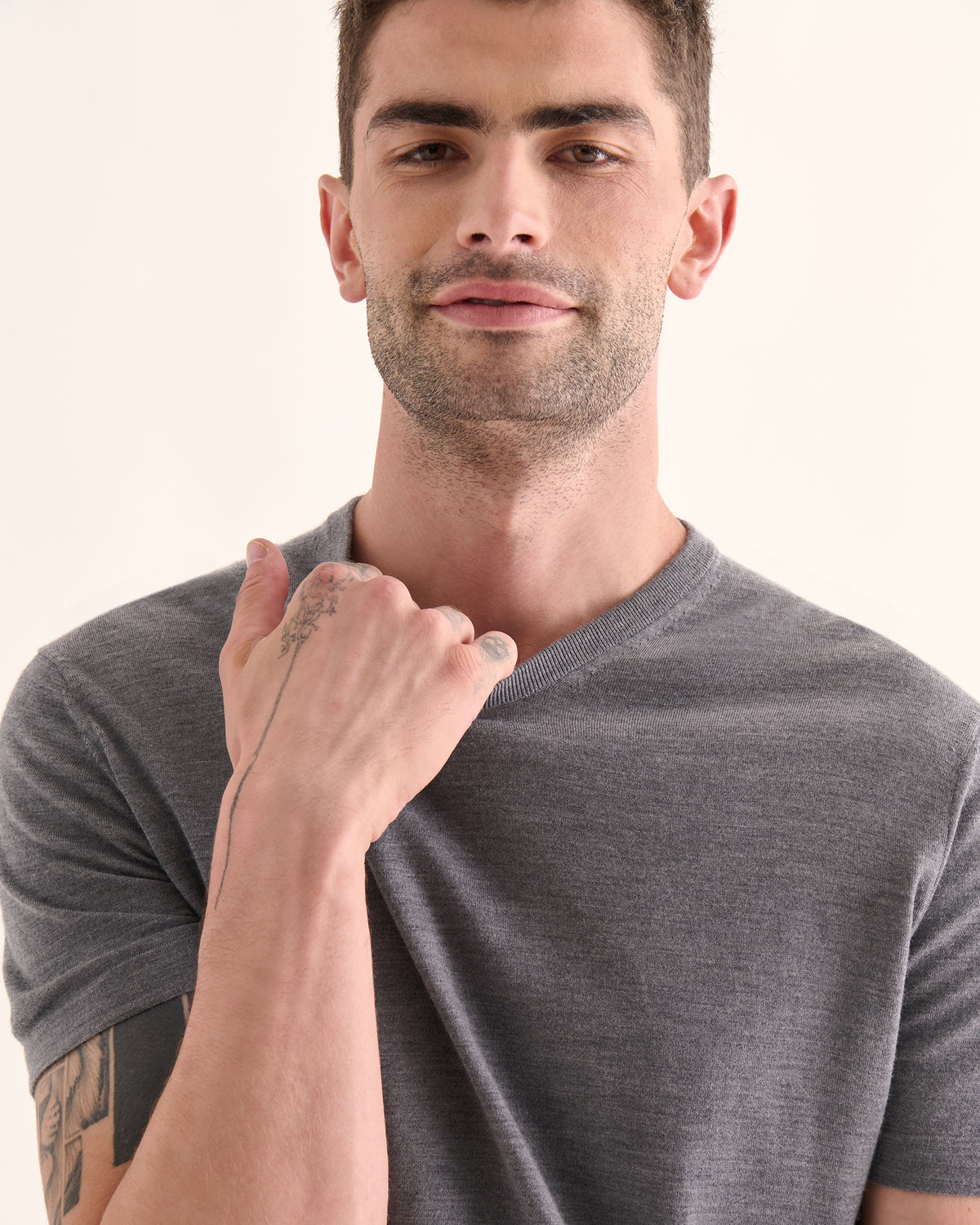 Extra Fine Merino Wool Crew Neck Tee - Medium Heather Grey