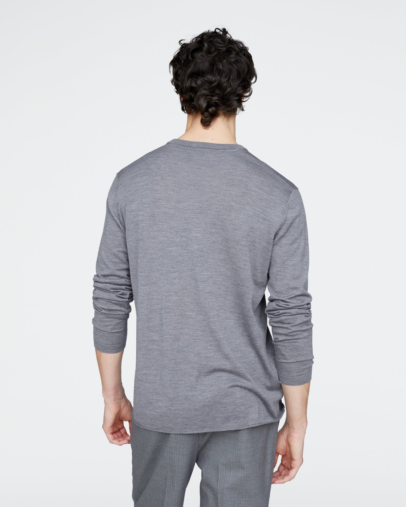 Extra Fine Merino Wool Long Sleeve Crew Neck Tee - Medium Heather Grey