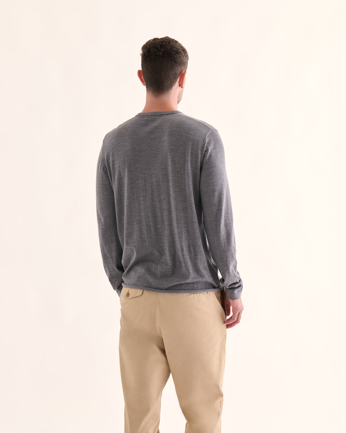 Extra Fine Merino Wool Long Sleeve Crew Neck Tee - Medium Heather Grey