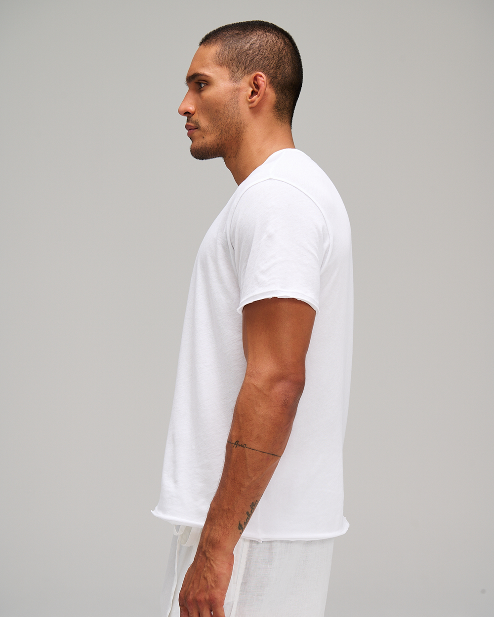 Vintage Jersey Cut Off V-Neck Tee - White