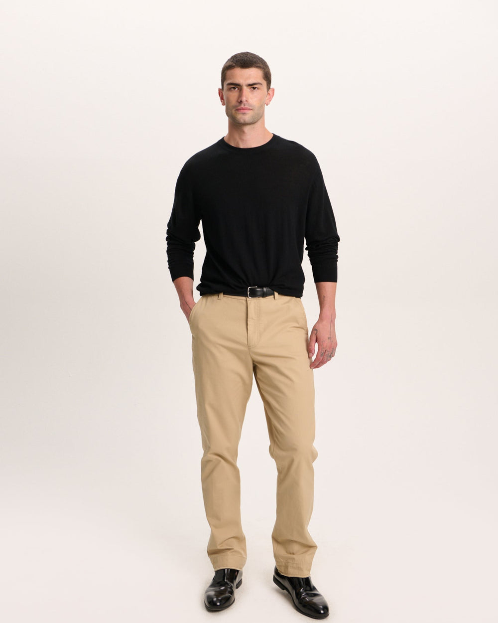 Extra Fine Merino Wool Long Sleeve Crew Neck Tee - Black