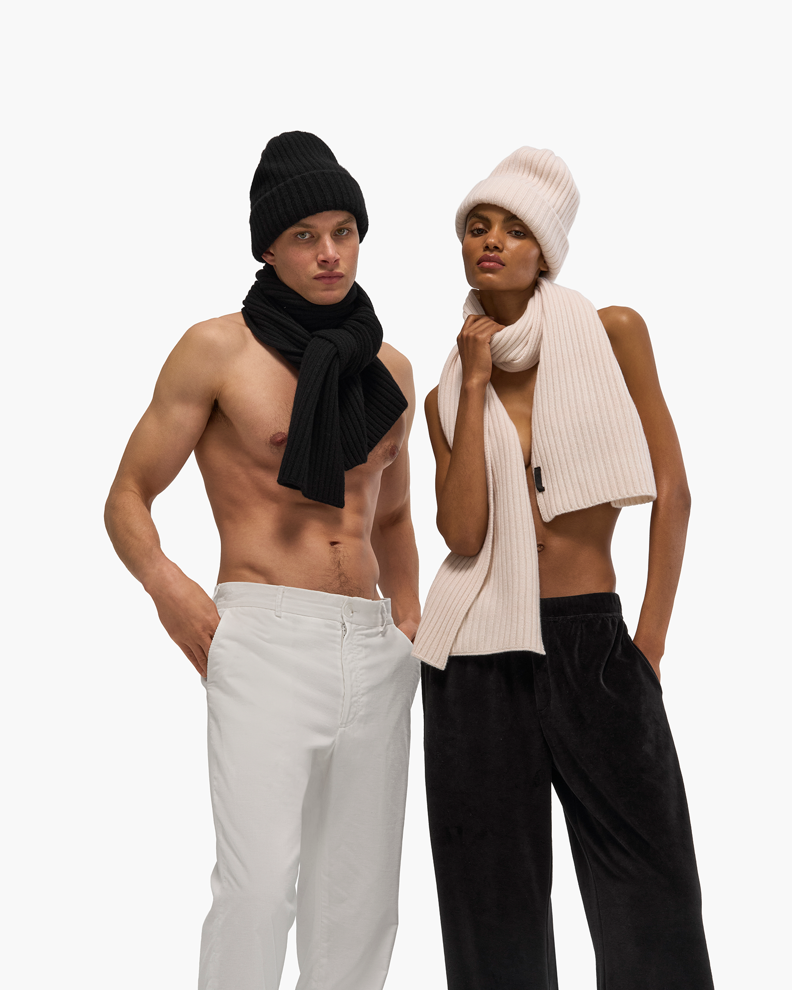 Plaited Ribbed Beanie/Scarf Set - Black