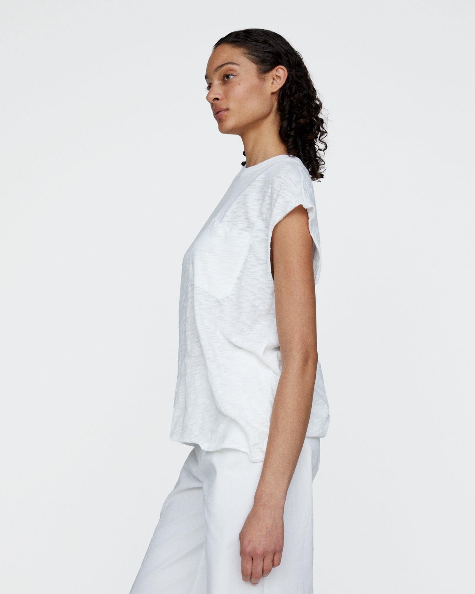 Slub Jersey Cut Off Muscle Tee - White