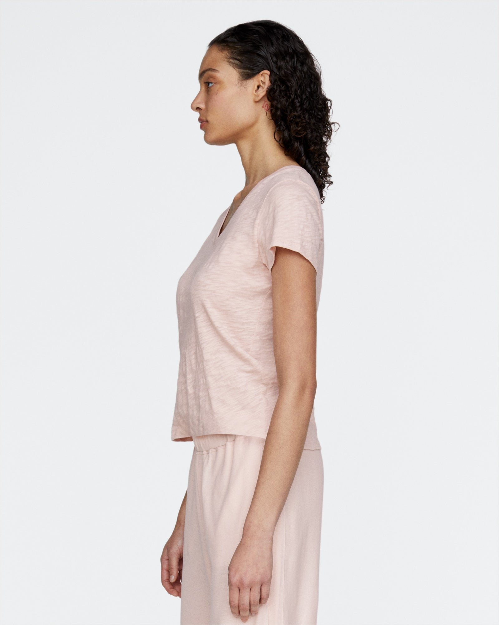 Slub Jersey Schoolboy V-Neck Tee - Faded Rose