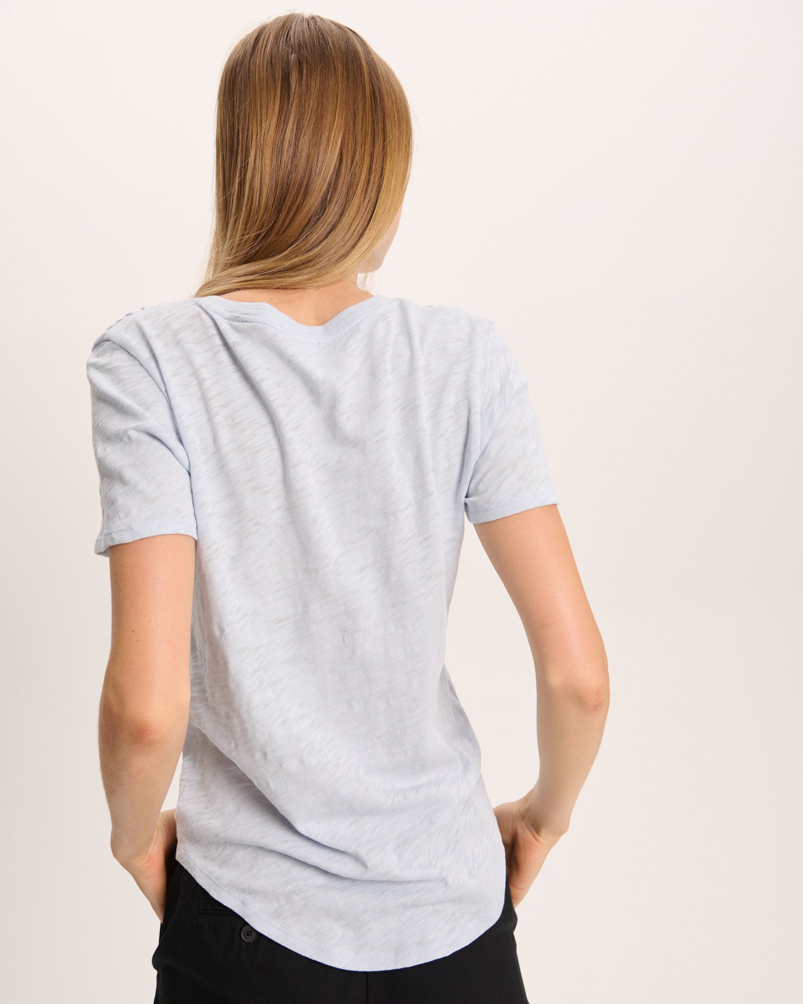 Slub Jersey Classic V-Neck Tee - Pale Blue