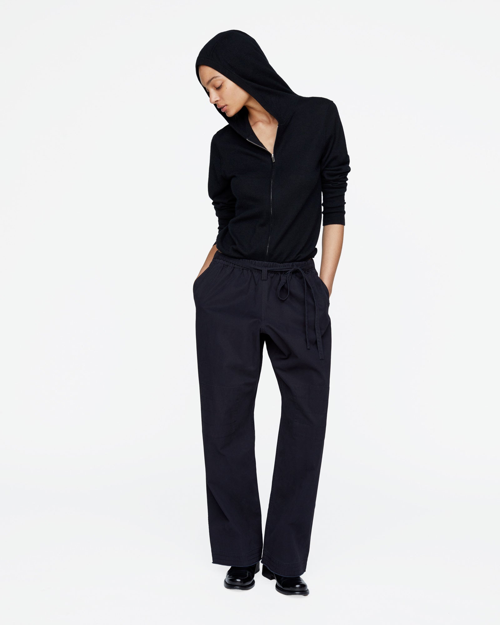 Cashmere Zip-Up Hoodie - Black