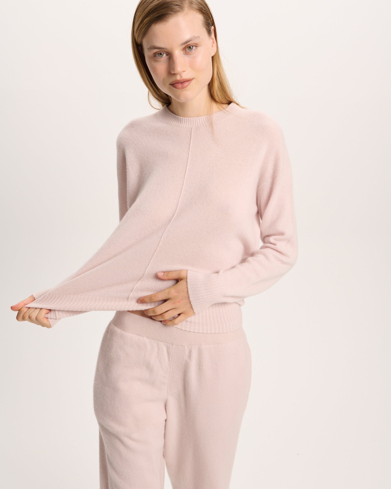 Cashmere Crew Neck Sweater - Faded Rose