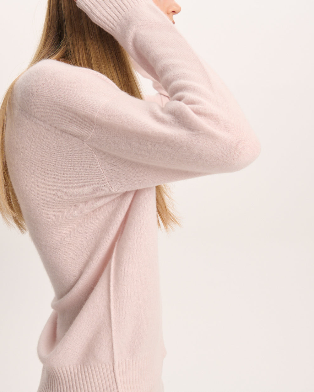 Cashmere V-Neck Relaxed Sweater - Faded Rose