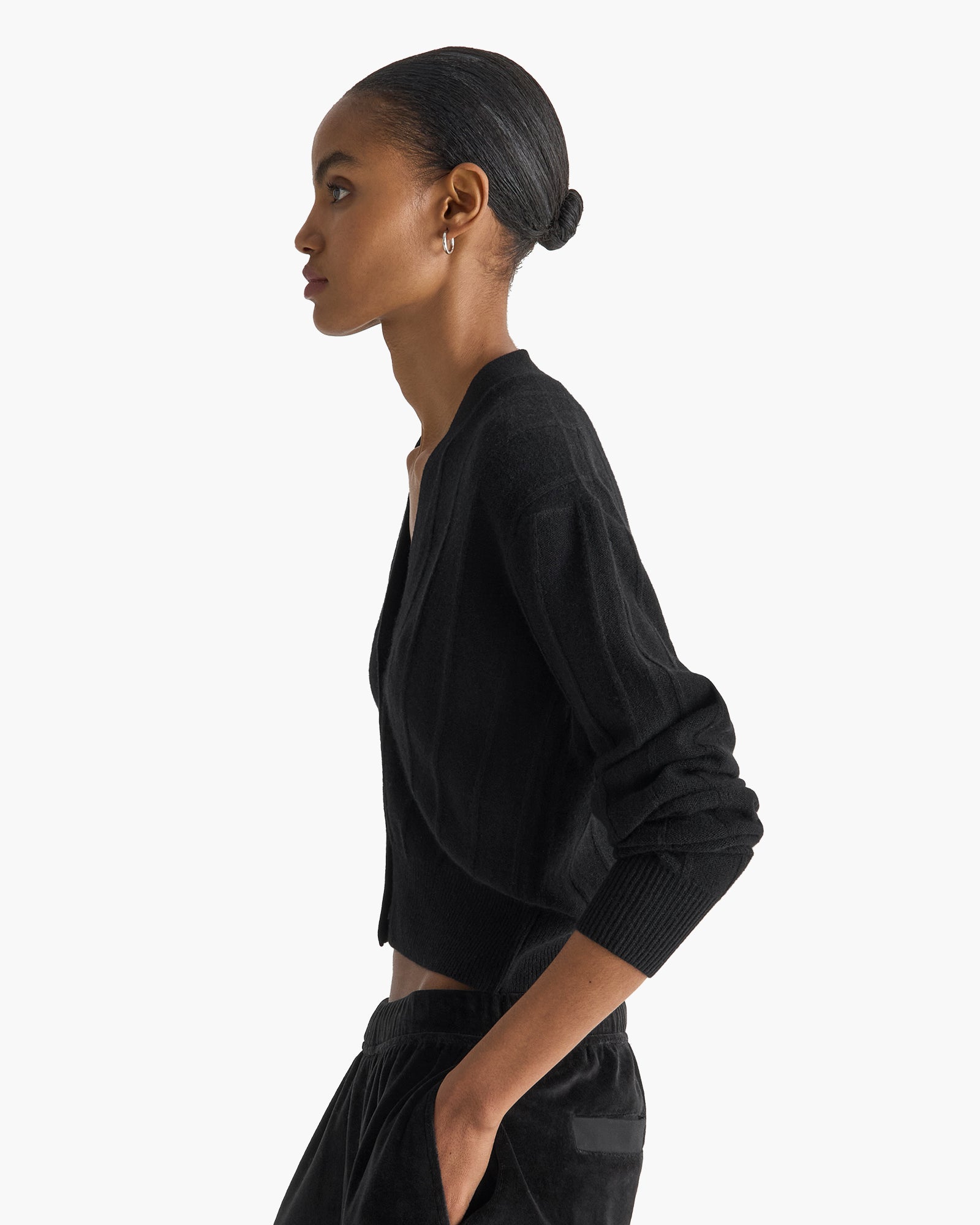 Cashmere Wide Rib Cardigan - Black